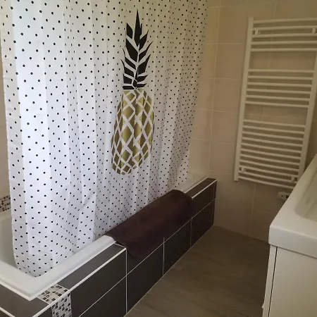 Sabat בית אירוח